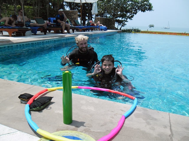 Bubblemaker at the Melati pool at Sheraton